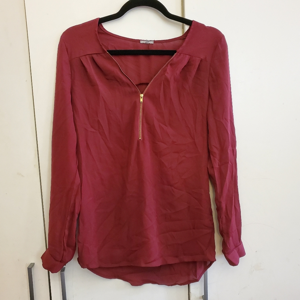Maroon zipper top